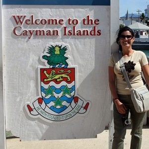 cayman1